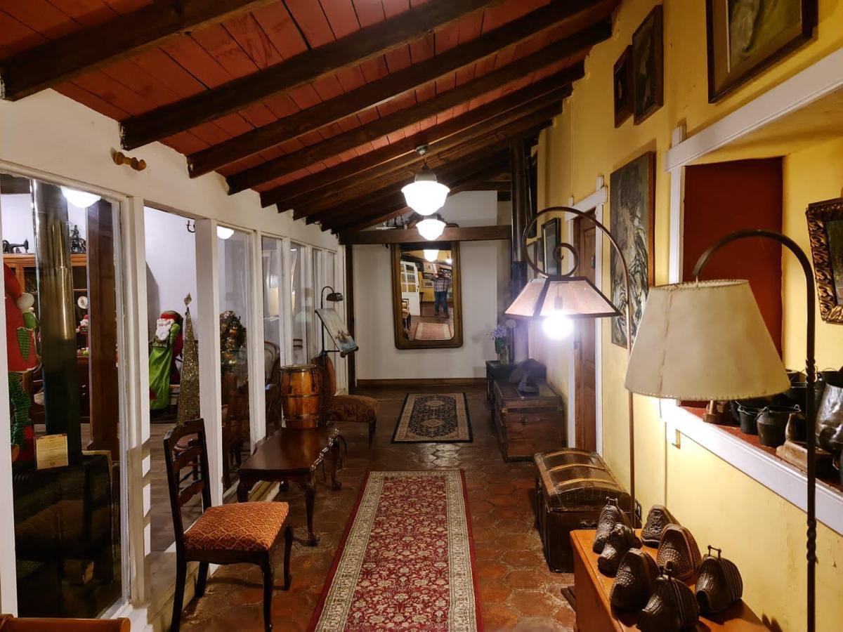 Hotel Vendimia Parador サンタ・クルス エクステリア 写真
